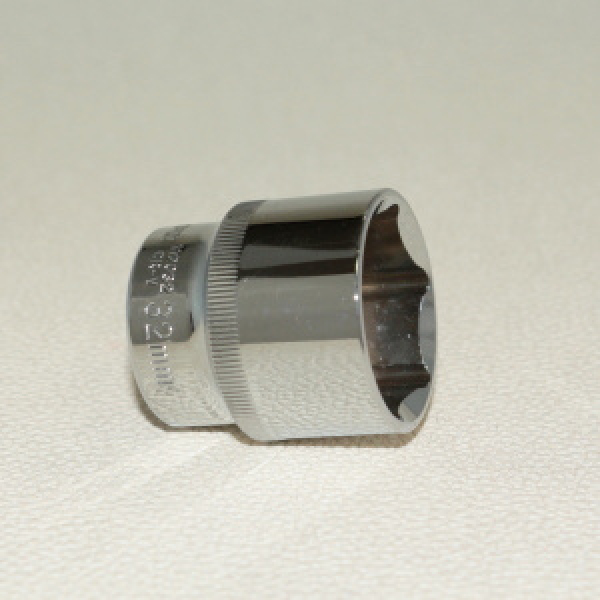 картинка Головка  "OMBRA" 1/2"  Короткая    32мм  112032 от интернет-магазина "АВТОИМПЕРИЯ", 2000646511920